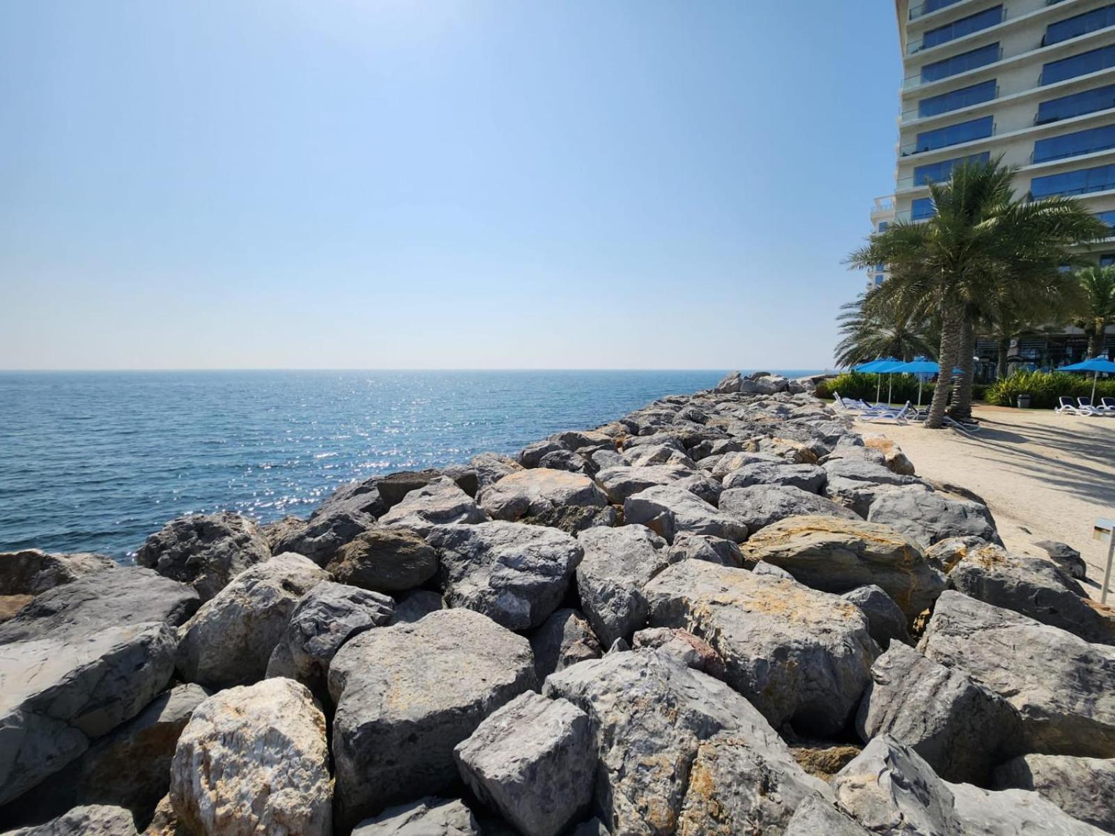 Marjan Island Beautiful Sea Side View Luxury Khaimah Uae Apartment